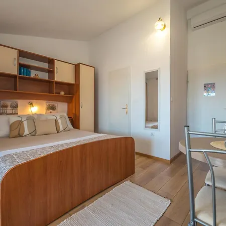 Apartments Marija Makarska Exterior photo