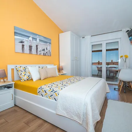 Apartments Marija Makarska Exterior photo
